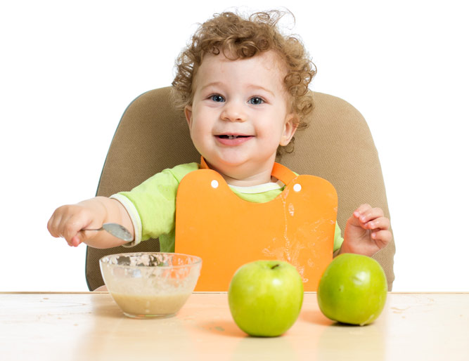 В период лечения ребенок должен употреблять больше витаминов.